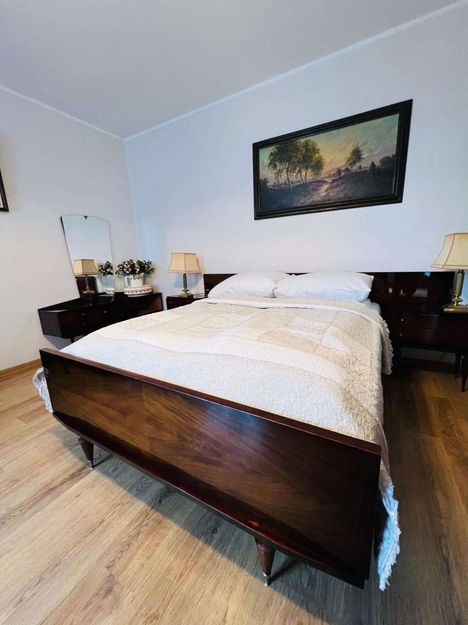 Pod Katedra Bed and breakfast *